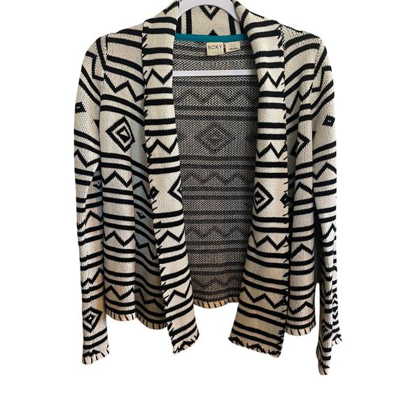 Roxy Girl At Dawn Cozy Whisper Cream & Black Aztec Sweater Cardigan Girl’s 12-14 - Picture 1 of 8